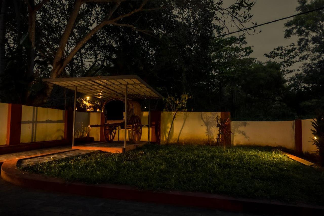 Eden Garden By Cliff Way Otel Varkala Dış mekan fotoğraf