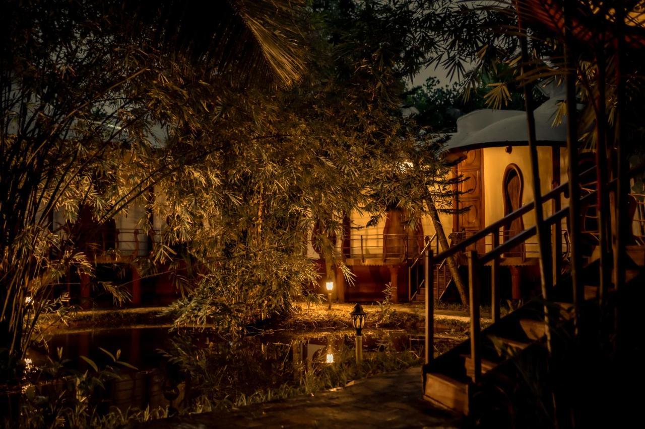 Eden Garden By Cliff Way Otel Varkala Dış mekan fotoğraf