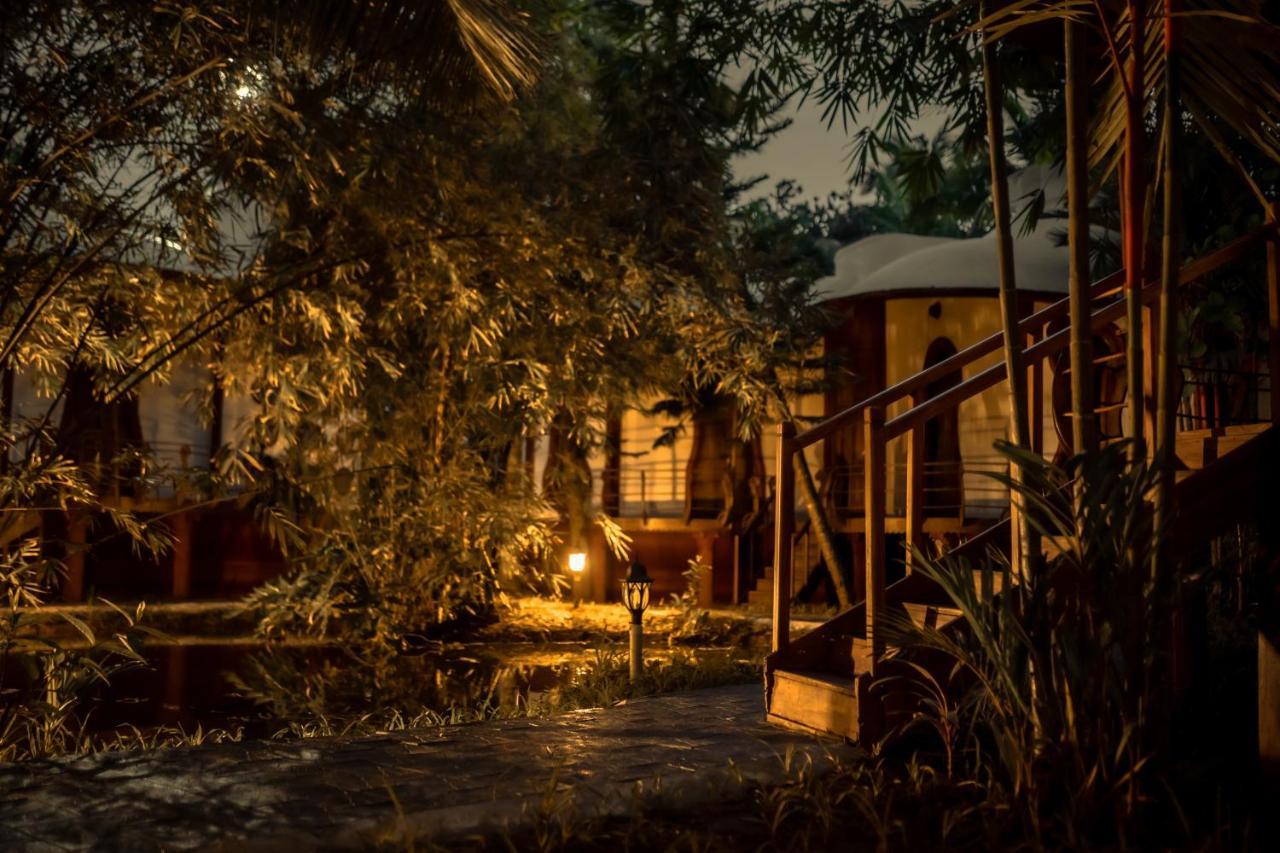 Eden Garden By Cliff Way Otel Varkala Dış mekan fotoğraf