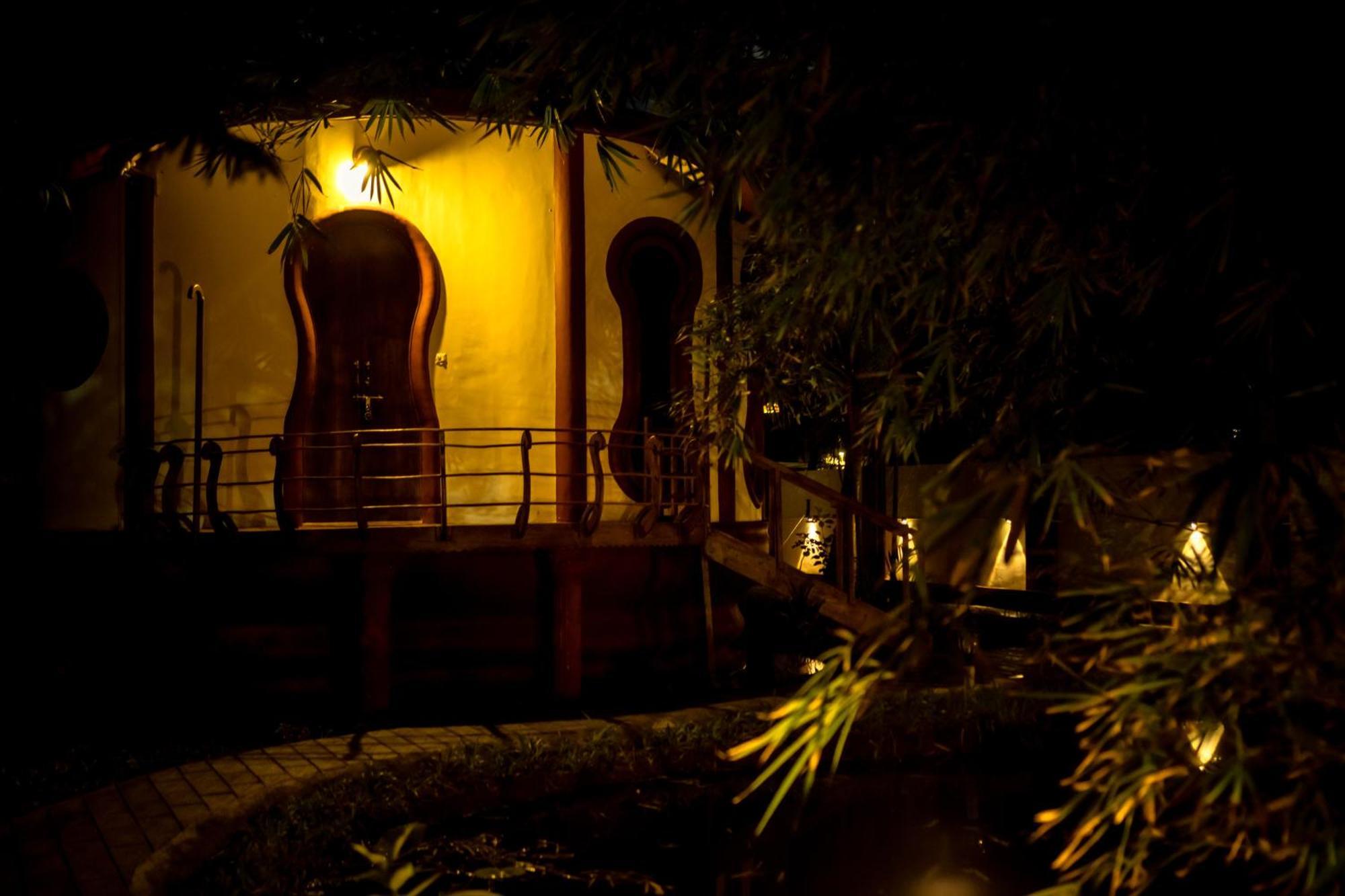 Eden Garden By Cliff Way Otel Varkala Dış mekan fotoğraf